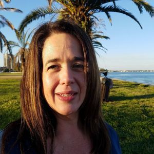 Meet your Posher, Lynn